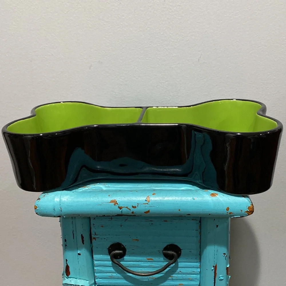 NEW Rae Dunn Artisan Collection By Magenta Brew Gruel Green Black Dog Bowl